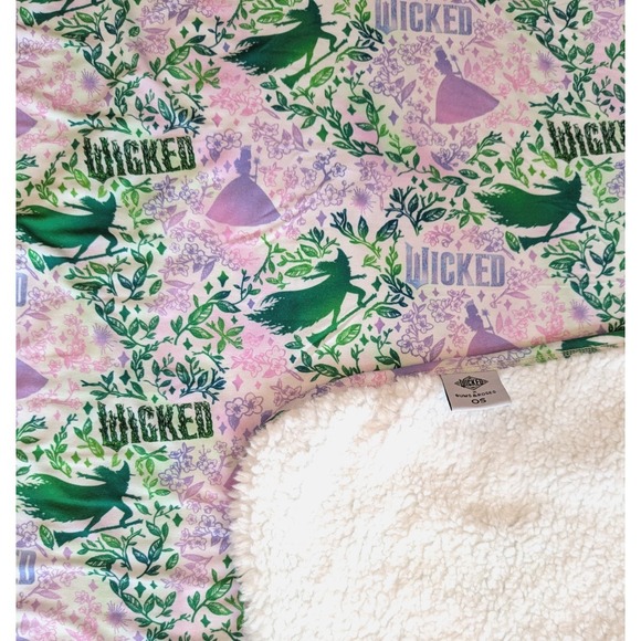Other - Bums and Roses x Wicked Plush Bum Bum Blanket Bamboo Viscose 50x50